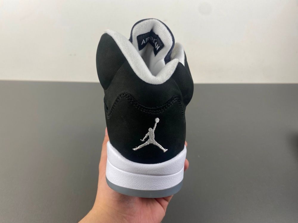 Air Jordan 5