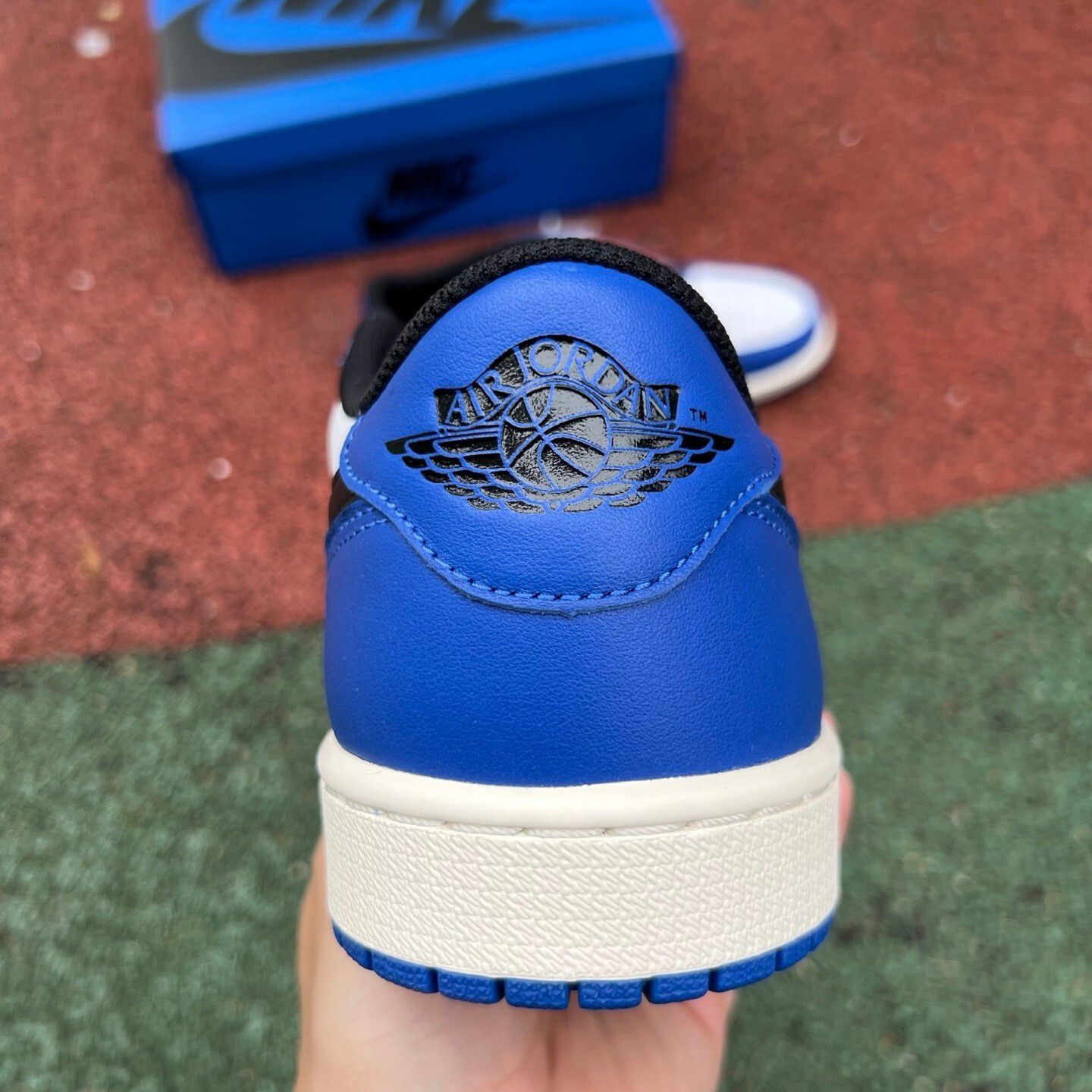 Air Jordan 1 Low
