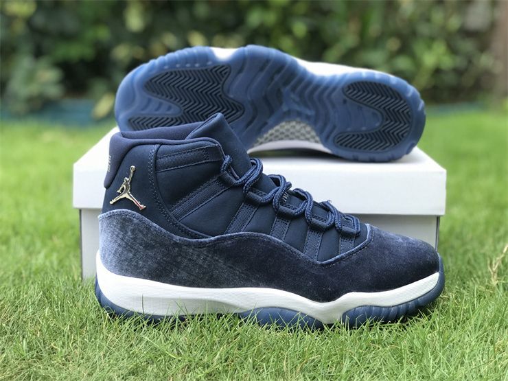 Air Jordan 11 High