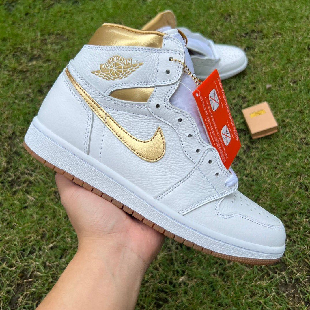 Air Jordan 1 High