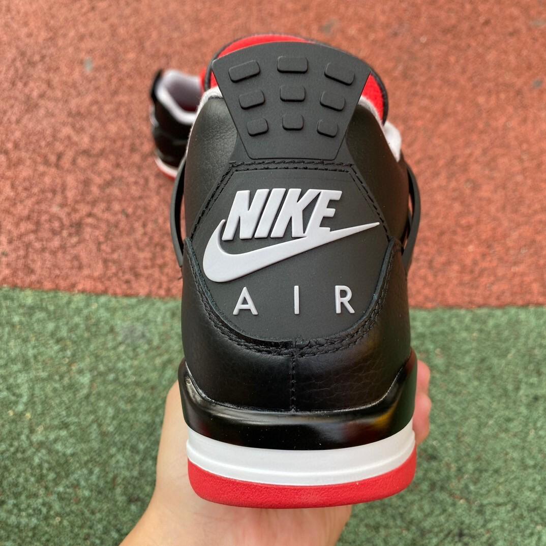 Air Jordan 4