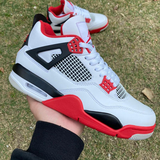 Air Jordan 4