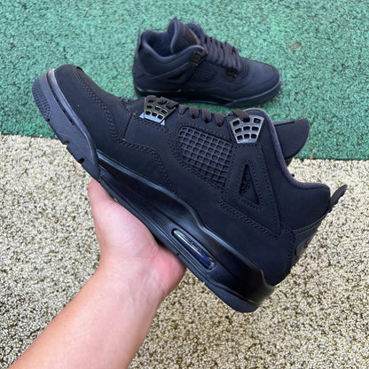 Air Jordan 4