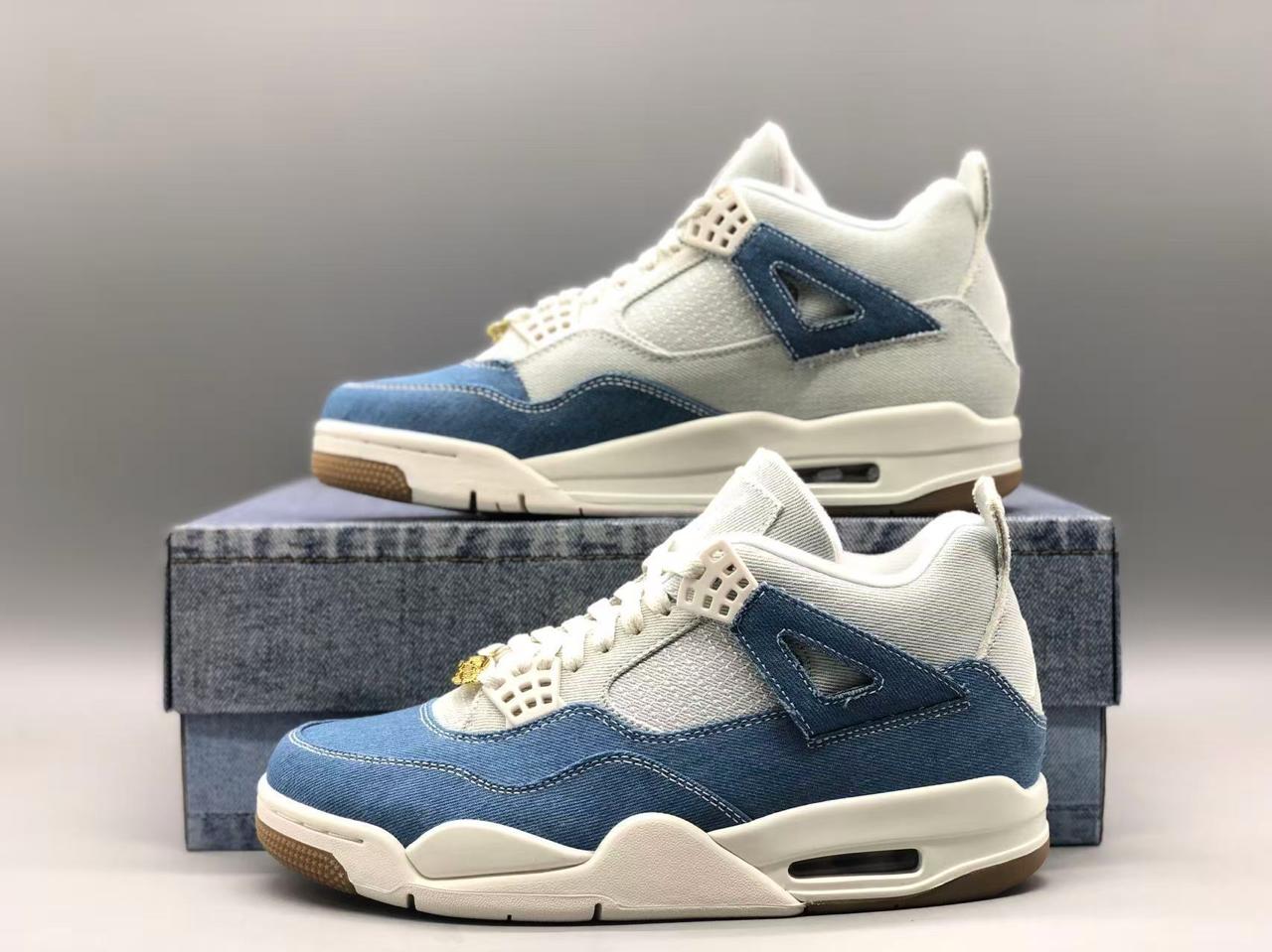 Air Jordan 4
