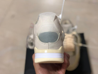 Air Jordan 4