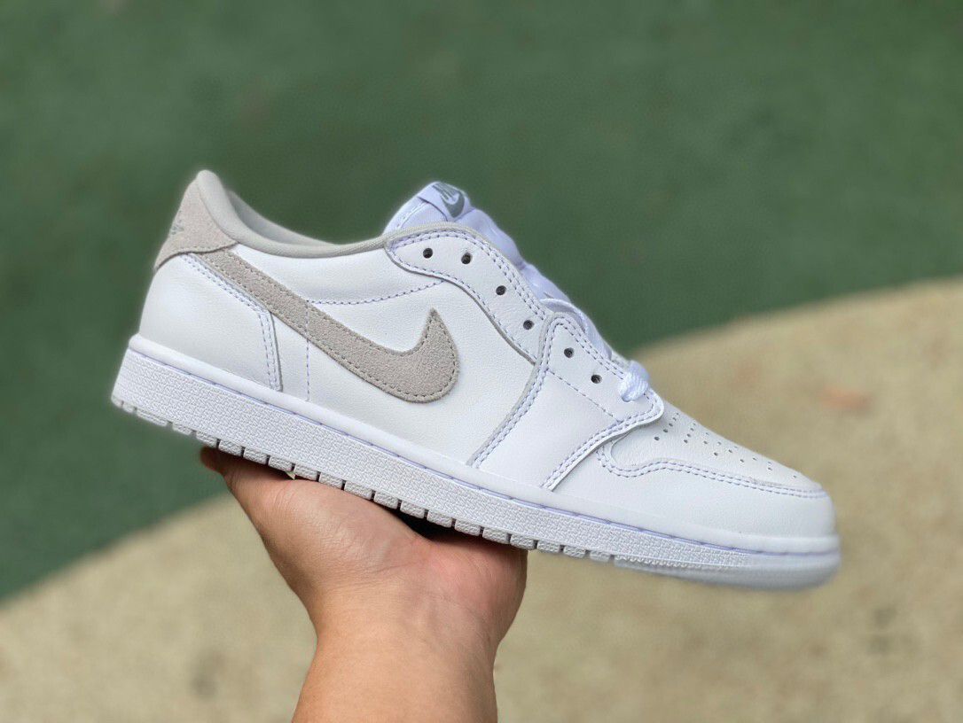 Air Jordan 1 Low