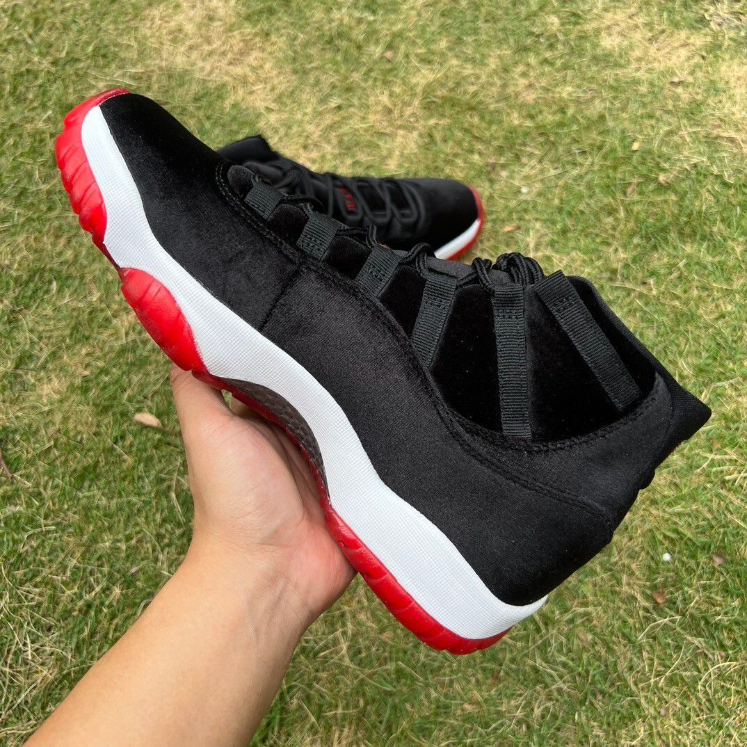 Air Jordan 11 High