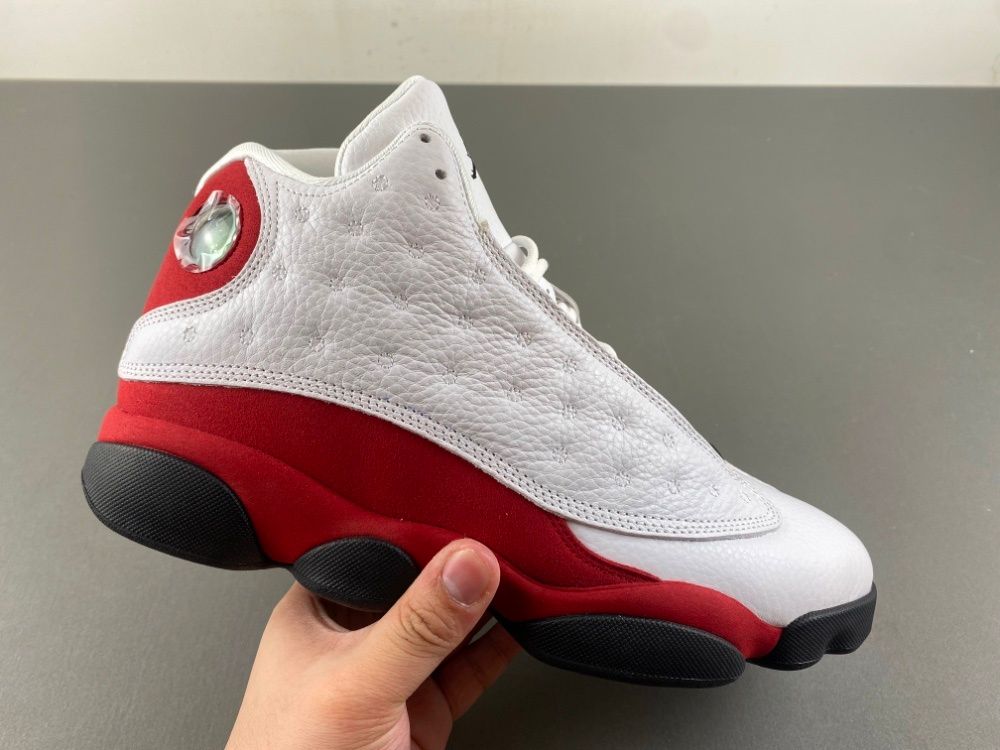 Air Jordan 13
