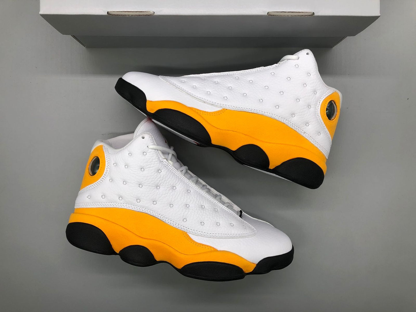 Air Jordan 13