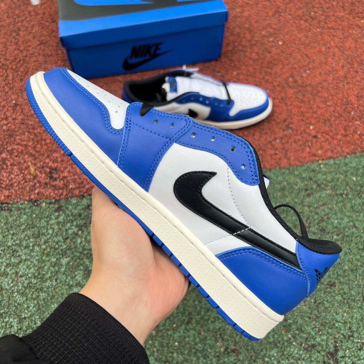 Air Jordan 1 Low